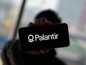 投资Palantir：分析师称PLTR股票为“人工智能领域的梅西”